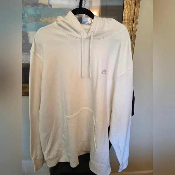 Bundle of 5 Nike Sweatshirts (3 Hoodies and 2 Crewnecks) 3X - Picture 3 of 5